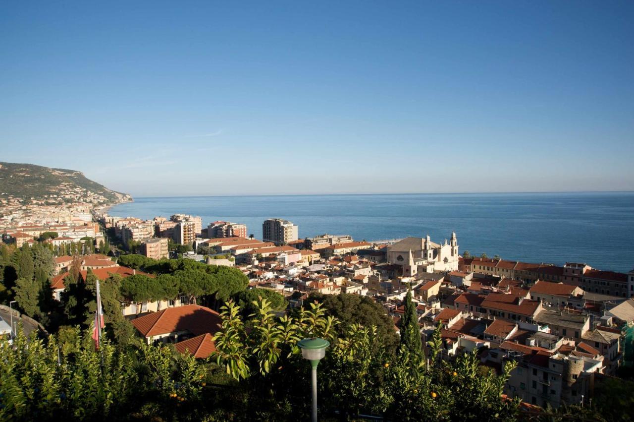 Cipriani 5 Rivieraholiday П'єтра-Лігуре Екстер'єр фото